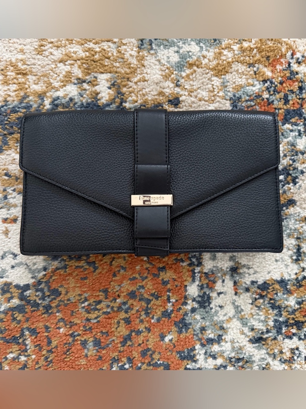 Kate Spade ♠️ Black Pebbled Leather clutch with Gold-Tone Lock - Picture 4 of 6